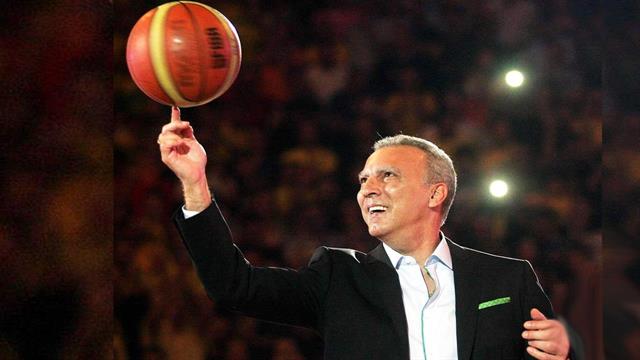 Ο Νίκος Γκάλης επίτιμος διδάκτορας του ΤΕΦΑΑ ΑΠΘ