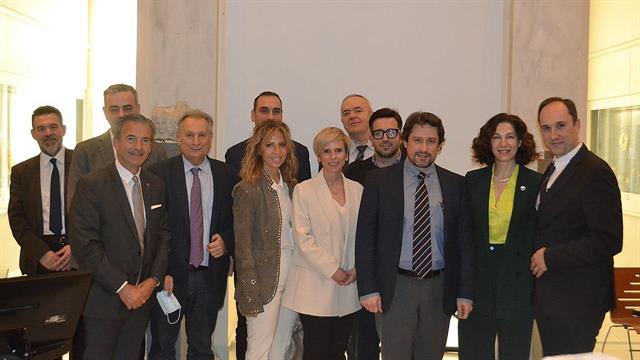 Ο ρόλος των βιοδεικτών και η συμβολή της ΕΟΠΕ στις καινοτόμες εξατομικευμένες θεραπείες των ασθενών με καρκίνο στη Ελλάδα