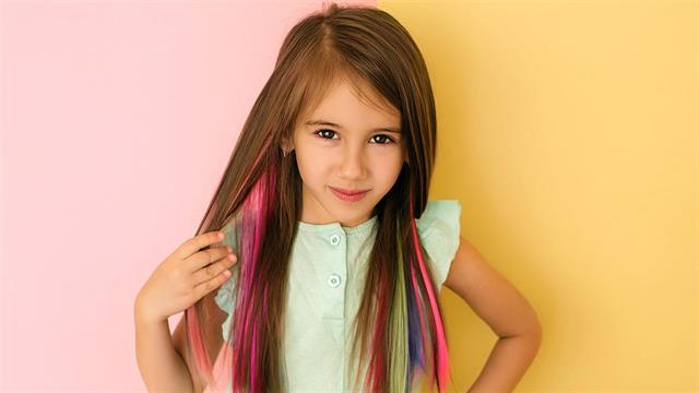 Τσεχία: Αφαιρέθηκε χειρουργικά μια μάζα τριχών μεγέθους ποτηριού μπύρας από το στομάχι 11χρονης