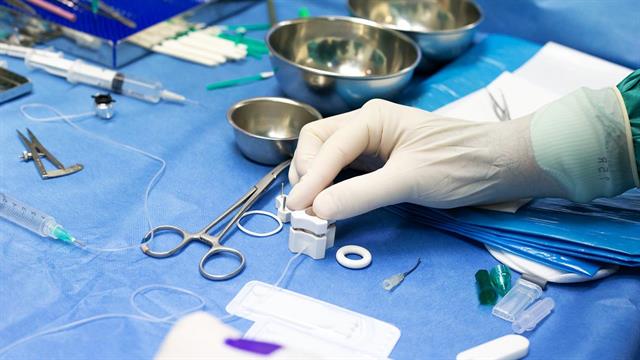 Θεσσαλονίκη: Φως σε 65χρονη με μεταμόσχευση κερατοειδούς