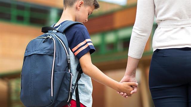 Υποστήριξη των παιδιών σε θέματα ψυχικής υγείας κατά τη διάρκεια κρίσεων δημόσιας υγείας