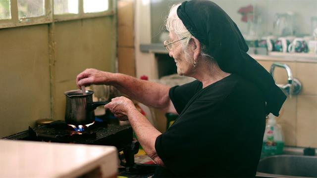 Πόσο μειώθηκε το προσδόκιμο ζωής στην πανδημία - Η εκδίκηση της Σουηδίας [πίνακας]