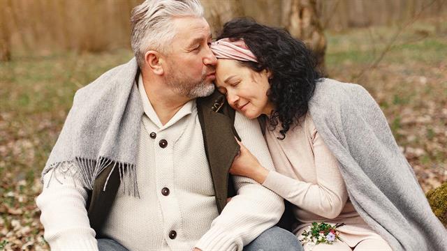 Πόσες αγκαλιές χρειαζόμαστε καθημερινά;