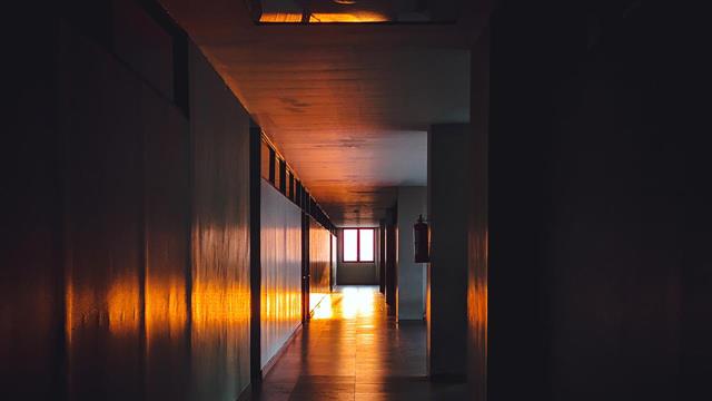 Λουκέτο, λόγω κακών συνθηκών, σε δύο Οικοτροφεία στην Αττική, με 30 ψυχικά πάσχοντες