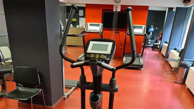 O ΕΔΟΕΑΠ ενισχύει το φυσικοθεραπευτήριο και το θεραπευτικό γυμναστήριο