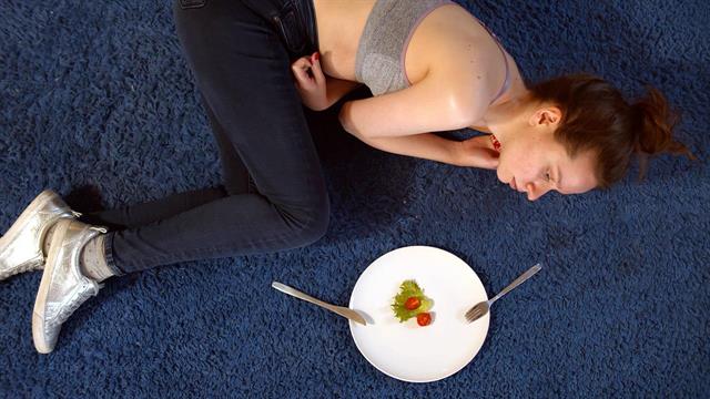 Σημάδια διατροφικών διαταραχών που δεν πρέπει να αγνοούμε