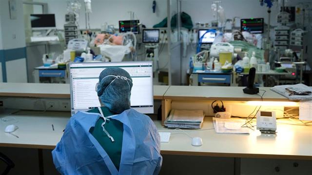 57 θάνατοι από CoViD, 61 διασωληνωμένοι - 5 πρώτα κρούσματα Αρκτούρου