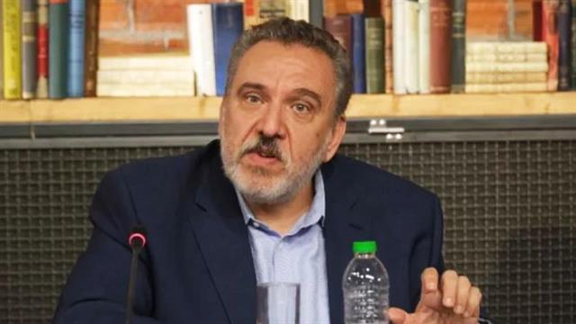 Απάντηση Όθωνα Ηλιόπουλου στο υπουργείο Υγείας για τα ποσοστά εμβολιασμού κατά της CoViD