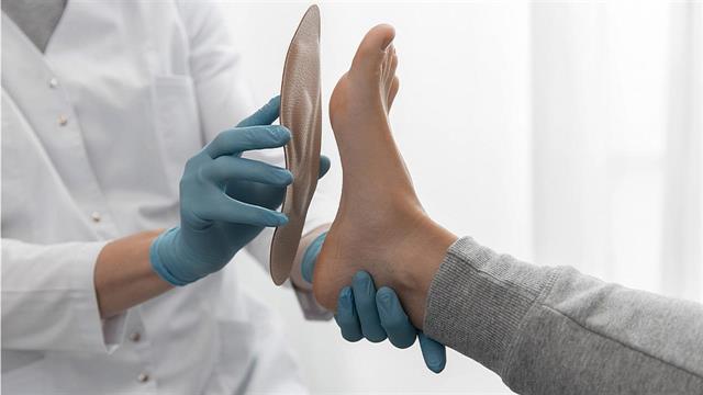 Πρωτοποριακή τεχνολογία θεραπείας παραμορφώσεων του άκρου ποδός