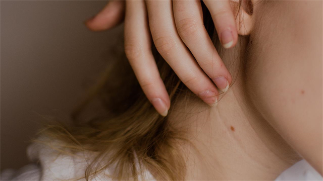 ΔΕΡΜΑΪΟΣ: Μήνας πρόληψης και ενημέρωσης για τον καρκίνο του δέρματος