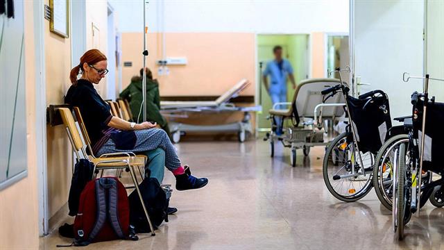 Τι απογοητεύει τους πολίτες στα νοσοκομεία - Τι απαντούν οι γιατροί [πίνακες]