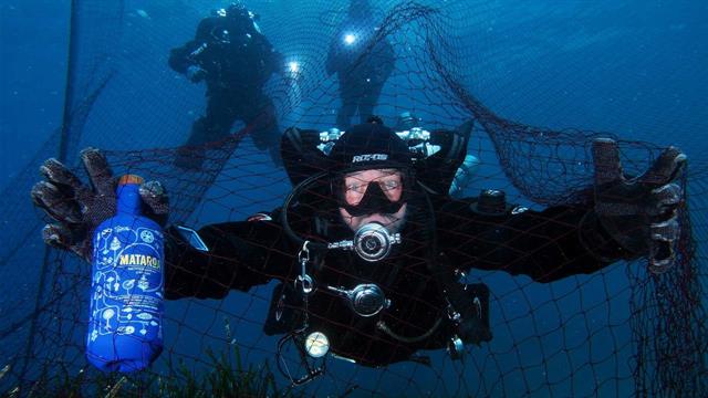Γιορτάζουμε την Παγκόσμια Ημέρα Ωκεανών και πίνουμε cocktail ‘’στην υγειά των θαλασσών’’