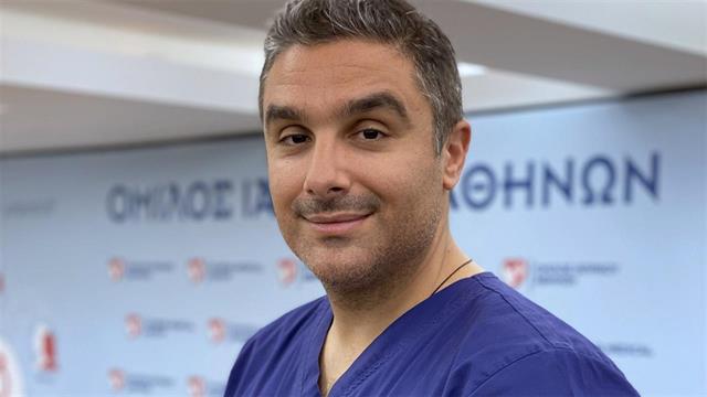 Ιατρικό Αθηνών: Ολιστική Αντιμετώπιση Αγγειακών Παθήσεων στο Υβριδικό Χειρουργείο