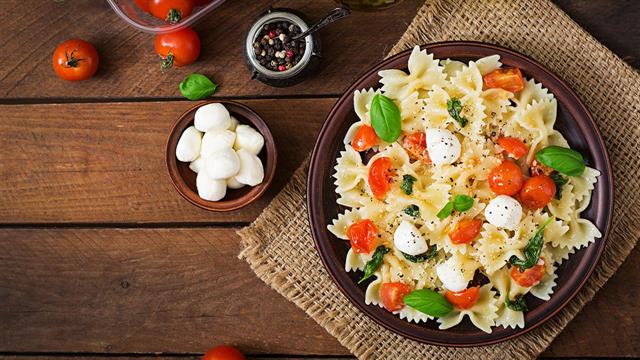 Τέλειες σαλάτες με ζυμαρικά