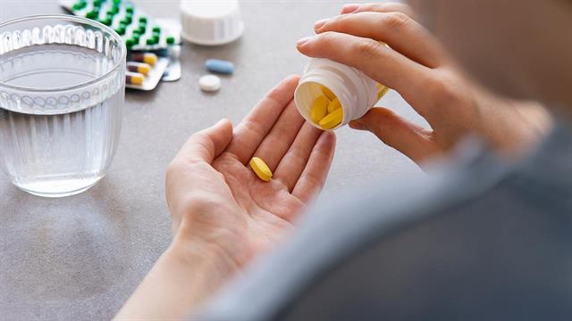 Οι χρόνιες ασθένειες αυξάνουν τη χρήση γενοσήμων