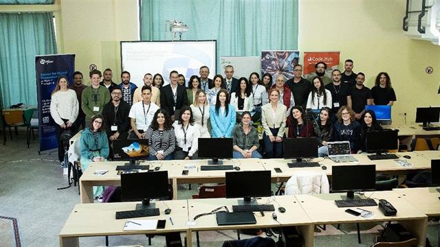 Νέο εκπαιδευτικό πρόγραμμα του Κέντρου Ψηφιακής Καινοτομίας της Pfizer