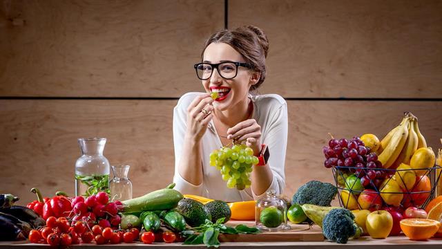 Πώς θα τρώμε πιο καθαρά