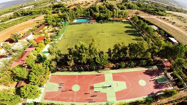 Μετακινούν γιατρούς από Κέντρα Υγείας στην κανασκήνωση της Αρχιεπισκοπής - Αντιδρά η ΕΙΝΑΠ