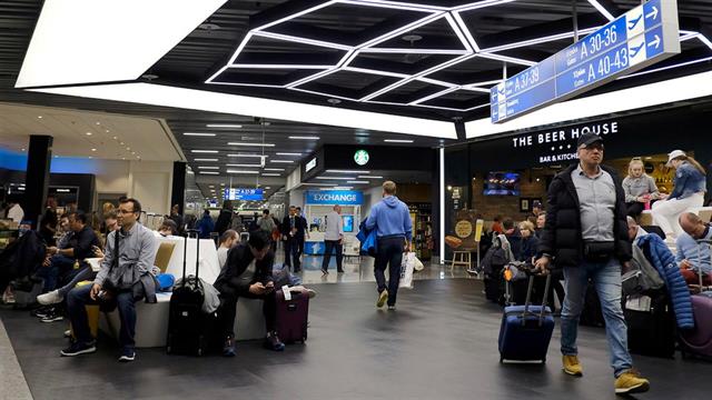 ECDC: Αποσύρεται το πρωτόκολλο ασφάλειας για την CoViD στις πτήσεις