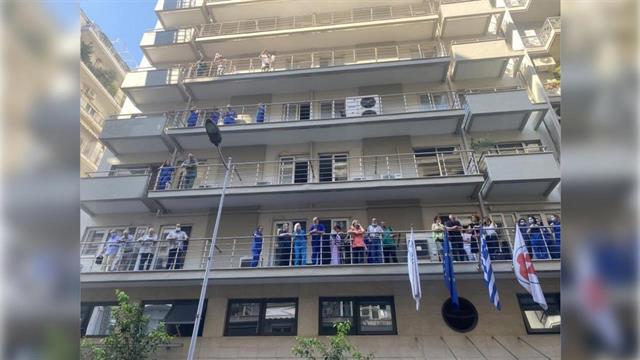 Έσβησε η φωτιά στην κλινική της Θεσσαλονίκης [εικόνες]