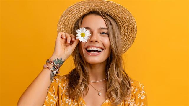 Διατήρηση της βέλτιστης υγείας των δοντιών κατά τη διάρκεια του καλοκαιριού