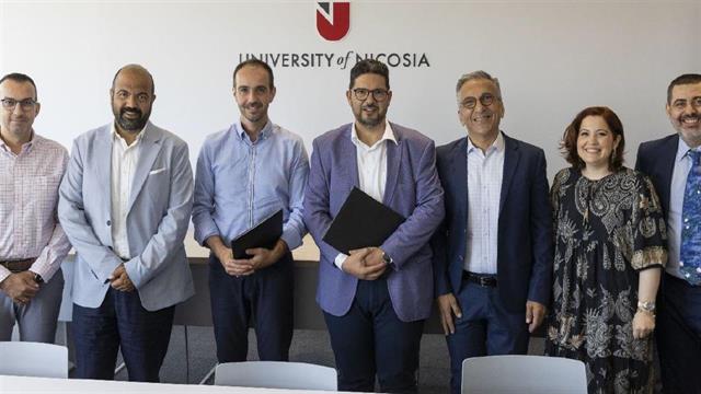 Μνημόνιο συνεργασίας ΟΣΦΕ με το Πανεπιστήμιο Λευκωσίας