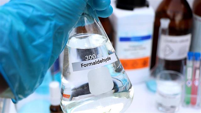 Καμπανάκι Κομισιόν για την καρκινογόνο ουσία φορμαλδεΰδη σε καταναλωτικά προϊόντα