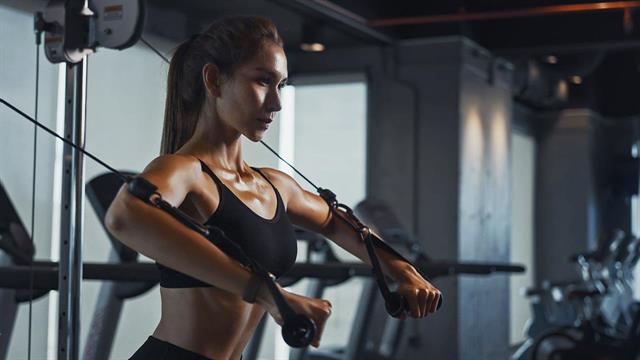 Η έντονη γυμναστική μπορεί να επιβραδύνει τη νόσο Πάρκινσον [μελέτη]