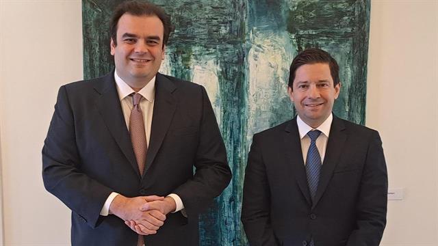 Με τον νέο πρύτανη του ΕΚΠΑ συναντήθηκε ο υπουργός Παιδείας