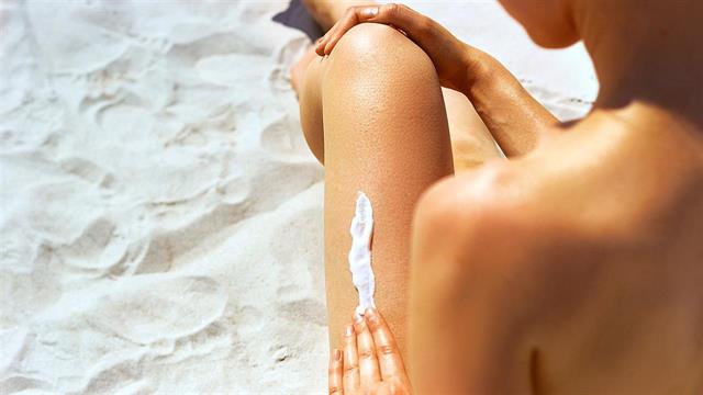 Το λάθος που κάνουμε όλοι με το αντηλιακό μας