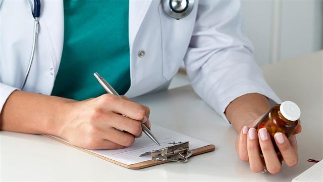 Aντιβιοτικά:  9 + 1 λόγοι για την ορθή χρήση τους