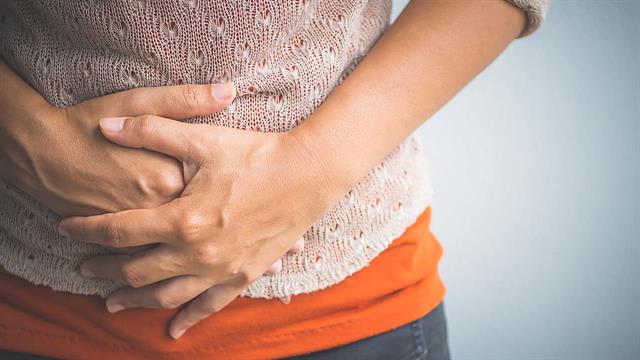 Γαστρεντερικά προβλήματα μπορούν να εμφανίζουν  για χρόνια γυναίκες που επέζησαν από καρκίνο παχέος εντέρου