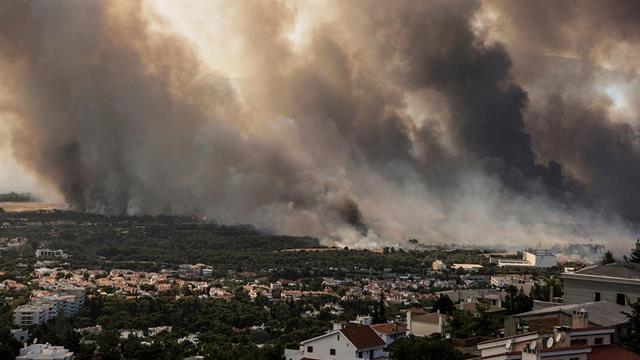 Υπουργείο Υγείας: Πόσο επικίνδυνα είναι τα αιωρούμενα σωματίδια από τις πυρκαγιές - Οδηγίες [εγκύκλιος]