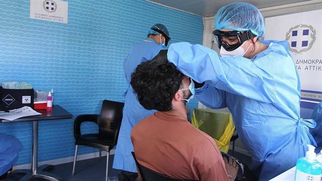 ΕΟΔΥ: Πού θα διενεργηθούν δωρεάν rapid tests την Τετάρτη.