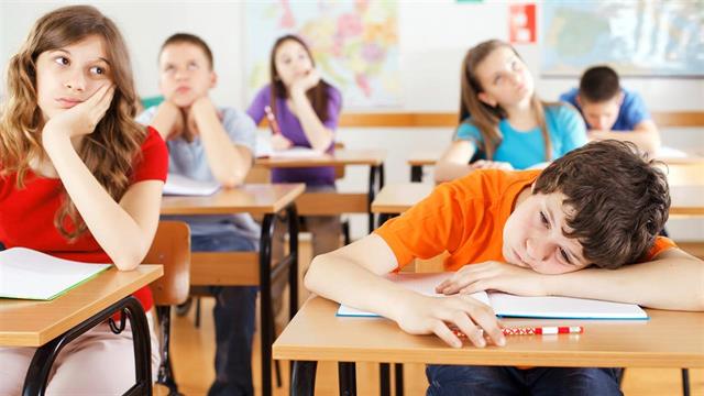 Οι βαριεστημένοι μαθητές αποδίδουν χειρότερα στις εξετάσεις