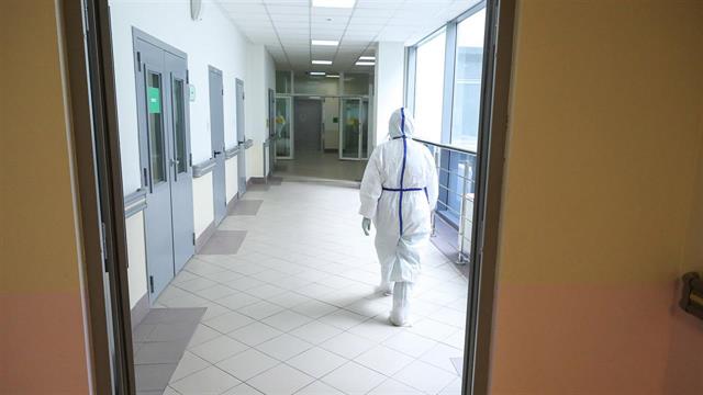 ECDC: Προς αύξηση νοσηλειών λόγω παραλλαγής Eris - Αυξήθηκε κατά 5 φορές σε 1,5 μήνα στην Ελλάδα