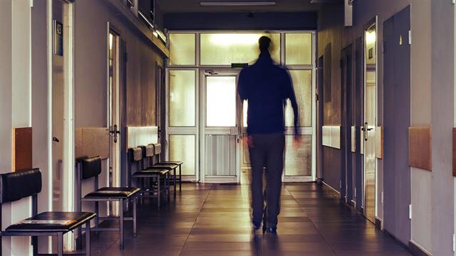 Μαύρη πρωτιά ξανά για την Ελλάδα σε όλους τους σκληρούς δείκτες της πανδημίας [πίνακες]