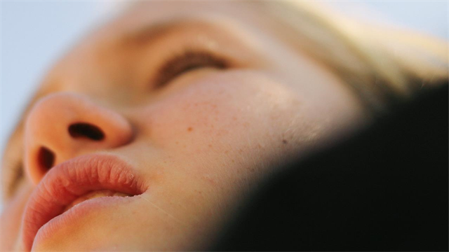 Έκθεση φωτογραφίας των Παιδικών Χωριών SOS στο λιμάνι της Θεσσαλονίκης