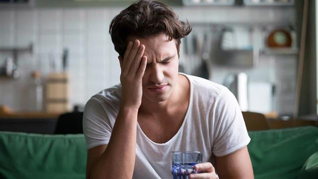 Πώς να ξεπεράσω το hangover