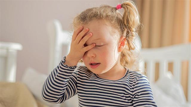 Έχουν τα παιδιά πονοκεφάλους; Πότε ανησυχούμε