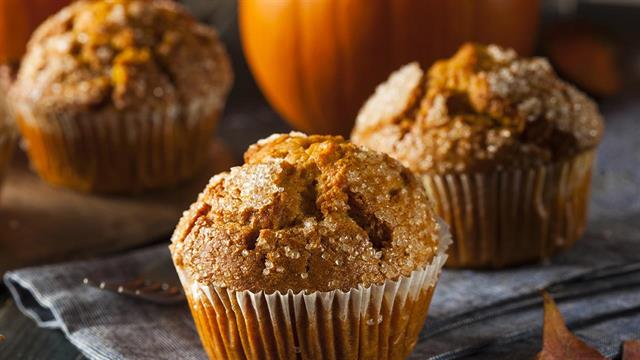 Φθινοπωρινή συνταγή για pumpkin spice κεκάκια