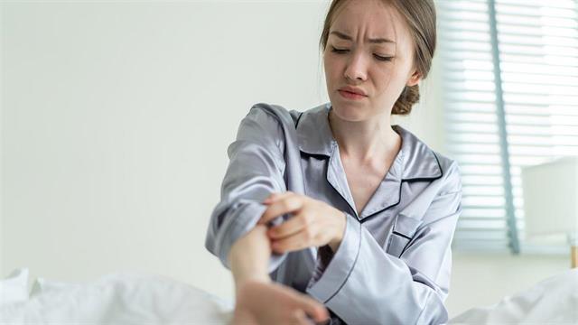 Αϋπνία : Μπορεί να ευθύνεται δερματική νόσος