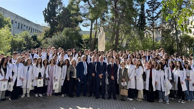 ΕΚΠΑ: Πραγματοποιήθηκε η τελετή Λευκής Ποδιάς