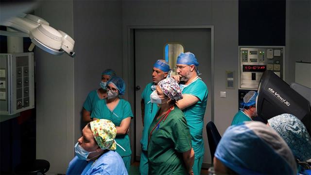 Εκπαιδευτικό πρόγραμμα- Σταθμός για τη Ρομποτική Χειρουργική στην Ελλάδα