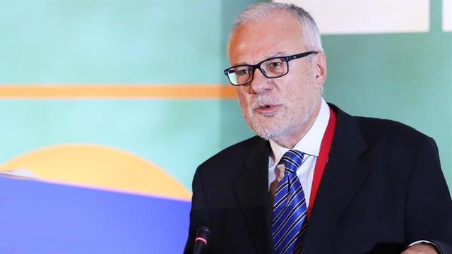 Πρόεδρος της Δερματολογικής Εταιρείας στο iatronet.gr: Πώς να αποφεύγετε τα παράνομα μπότοξ