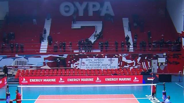 Σοβαρός τραυματισμός αστυνομικού στο Ολυμπιακός - Παναθηναϊκός στο βόλεϊ