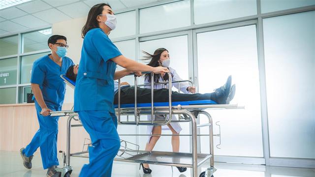 Βαρύ τίμημα από πολεμικού τύπου τραύματα πληρώνει η Ελλάδα