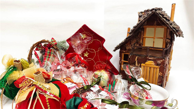 Χριστουγεννιάτικο μπαζάρ του Συλλόγου Ατόμων με Αυτισμό