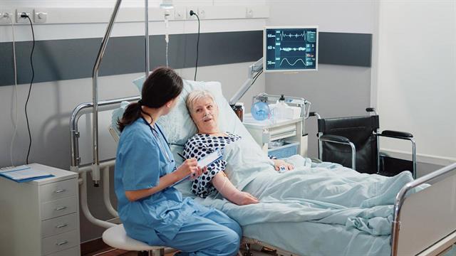 Διπλάσιο κόστος νοσηλείας στα μικρά νοσοκομεία σε σχέση με τα μεγάλα [πίνακες]