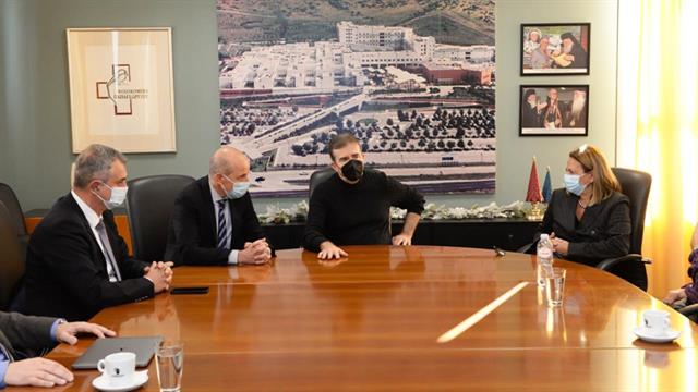Επίσκεψη Χρυσοχοΐδη στη ΜΑΦ για εγκεφαλικά στο Παπαγεωργίου Θεσσαλονίκης